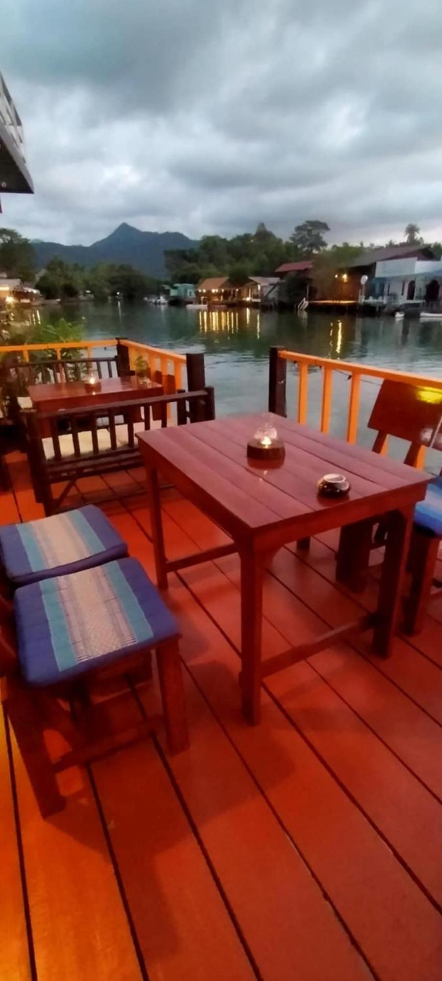 Sapparot Bar & Bungalows Ко Чанг Экстерьер фото